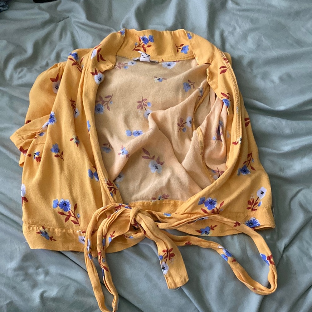 Forever 21 medium crop top camisole